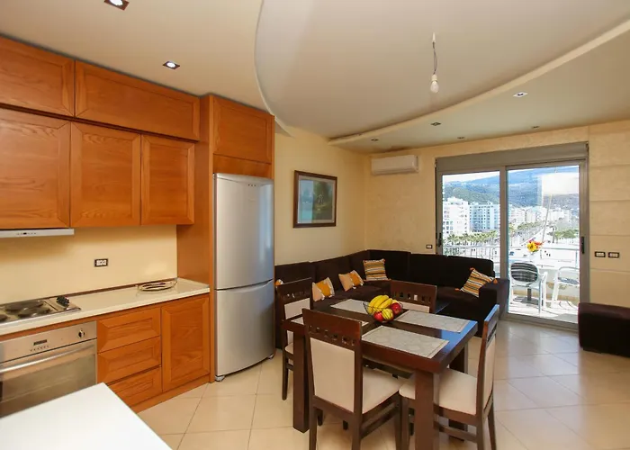 Apartment & Sea View - Happy *